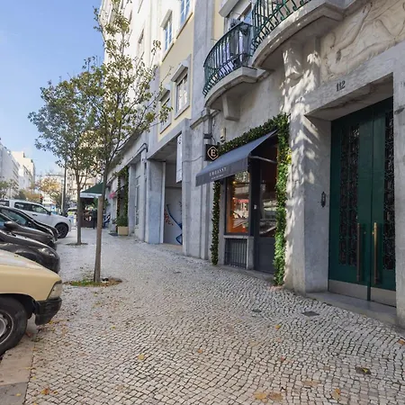 2bdr With Full Kitchen On Avenida Da Liberdade * Lisbona