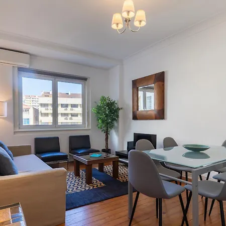 2bdr With Full Kitchen On Avenida Da Liberdade Διαμέρισμα *